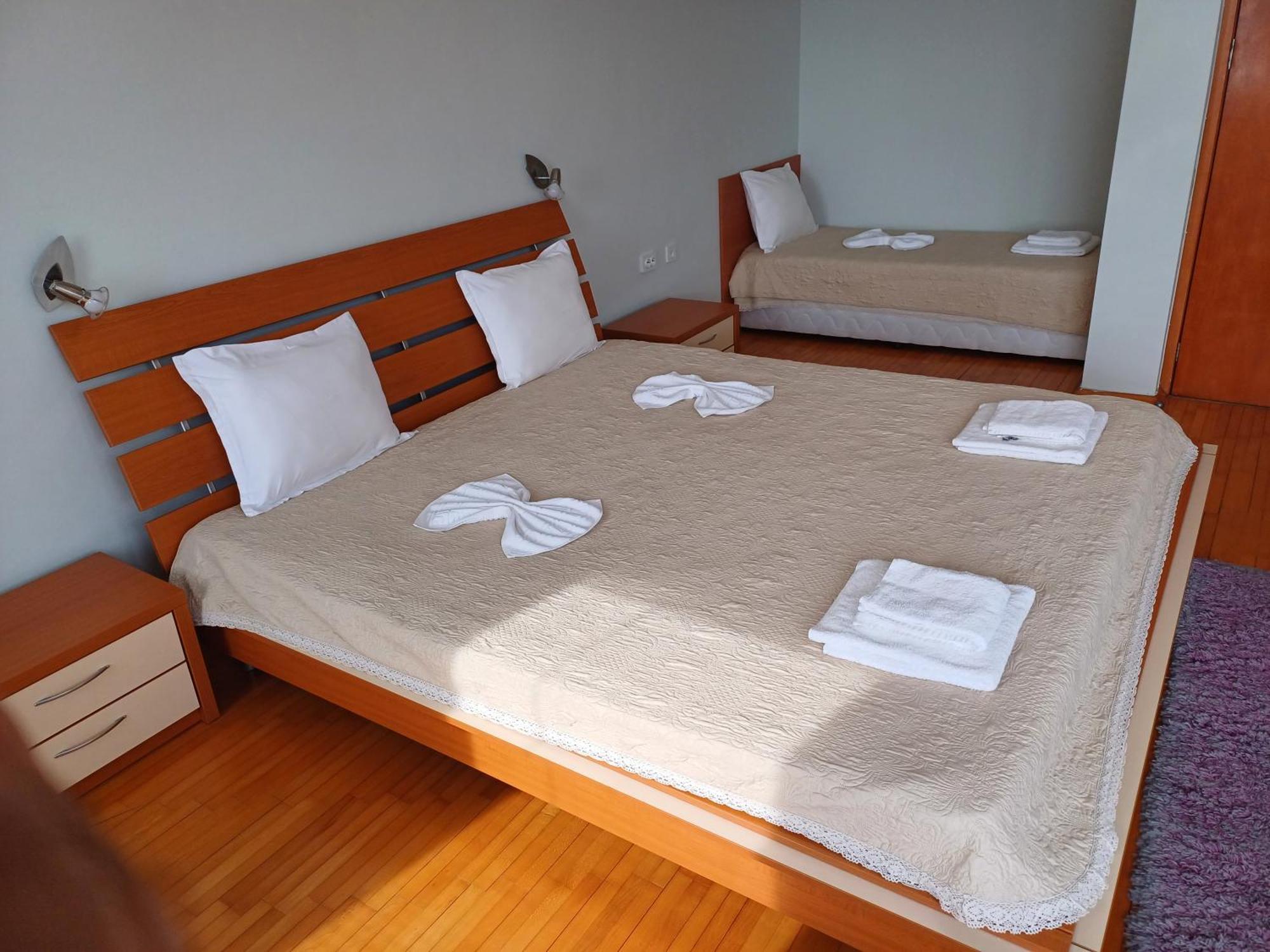 Guest Rooms Deva Burgas by Eksteriør bilde